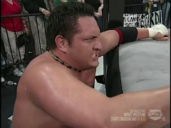Samoa Joe 17.05.12 5