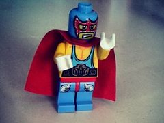 Lucha Lego