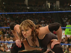 Stephanie McMahon (2)