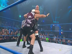 Rob Van Dam 17.05.12 7