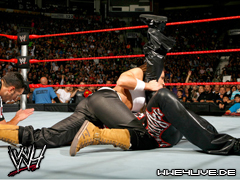 Trish Stratus-14.09.09 9