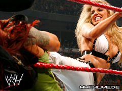 Trish Stratus-17.09.06 2