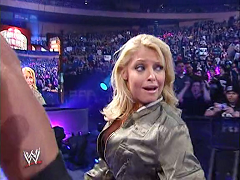 Trish Stratus (3)