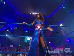 Brooke Tessmacher 17.05.12 5