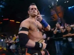 Alex Shelley