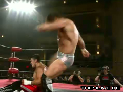 Davey Richards-26.06.11 2 4