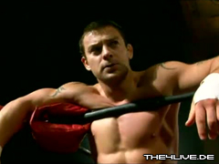 Davey Richards-26.06.11 2 9