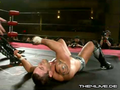 Davey Richards-26.06.11 3 10