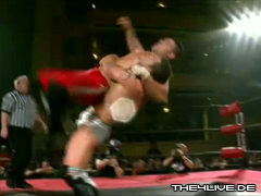 Davey Richards-26.06.11 4 5