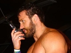 Mike Bennett (1)