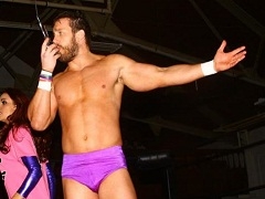 Mike Bennett (4)