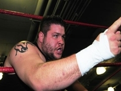 Kevin Steen (11)