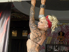 Taya Valkyrie 4